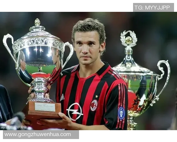 德国足球先生荣誉背后的故事与成就分析